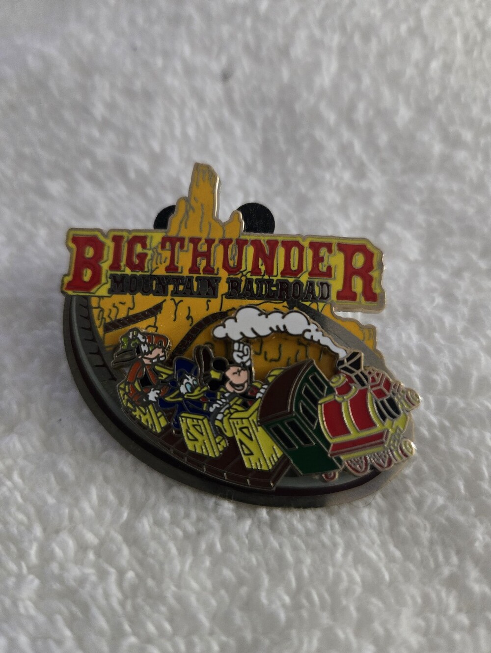 Big Thunder Mountian Railroad Silder Pin Collectable